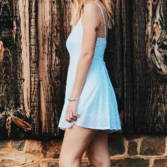 White Sundress - Picture 4 of 6